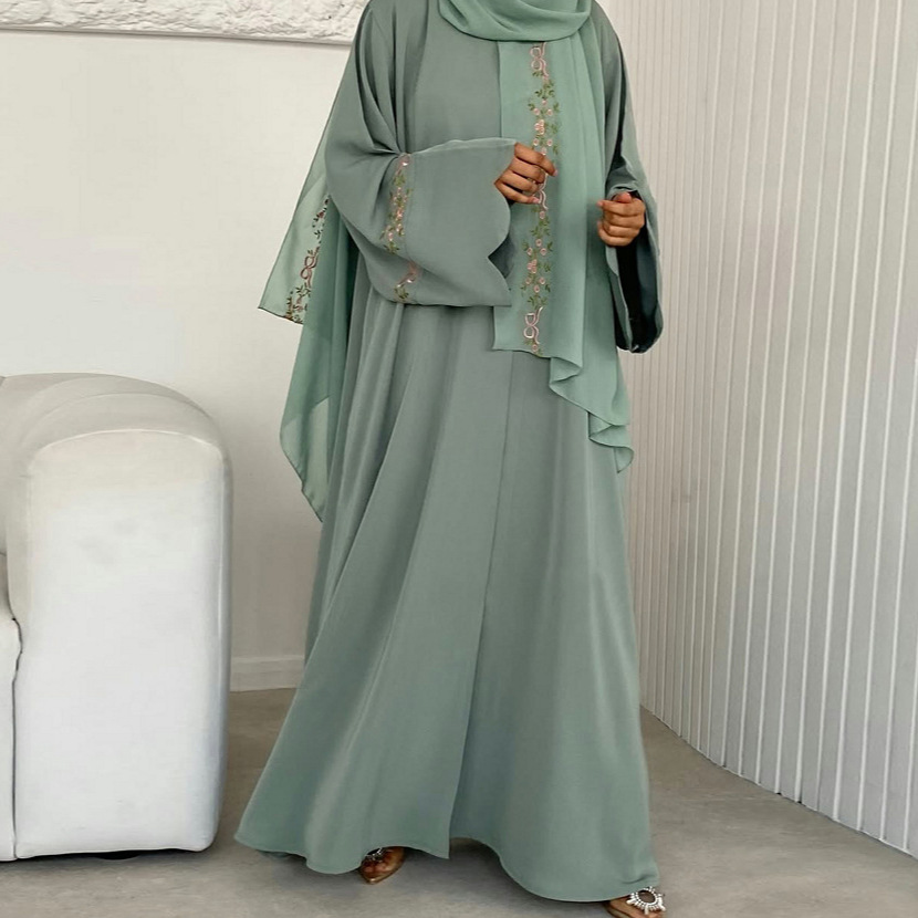 Embroidery Hijab - Produttore di Abaya di Dubai, Abbigliamento