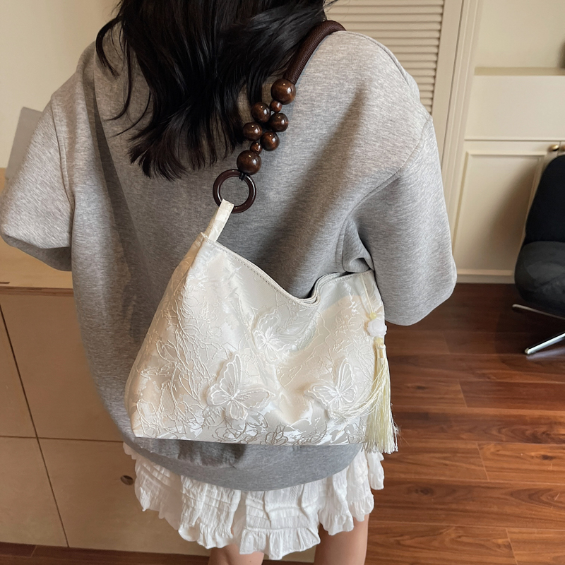 Nuova elegante borsa da donna  - Embroidery Ideas For Bags recensione e prezzo