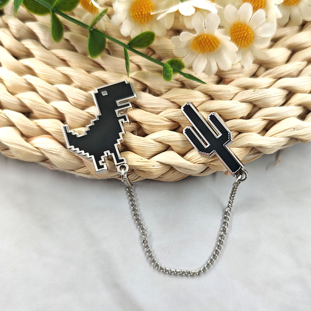 Spille in smalto Pixel T-Rex D - Embroidery Bracelet recensione e prezzo