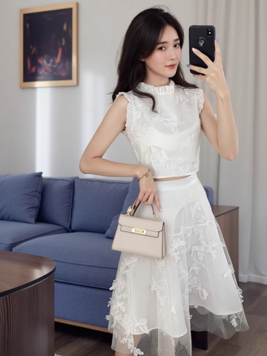 Nuovo Completo Estivo di Alta  - Embroidery Blouse recensione e prezzo