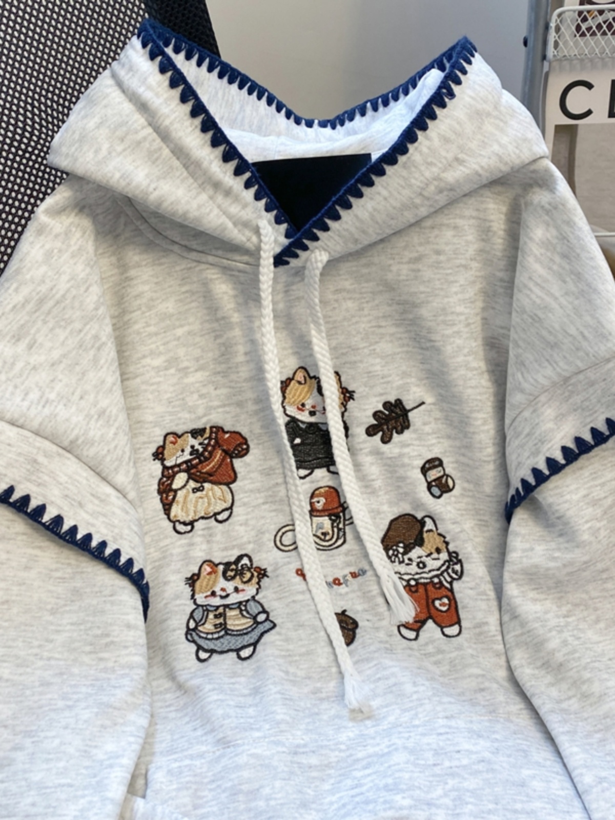 Felpa con Cappuccio in Pile Ri - Embroidery Jacket recensione e prezzo