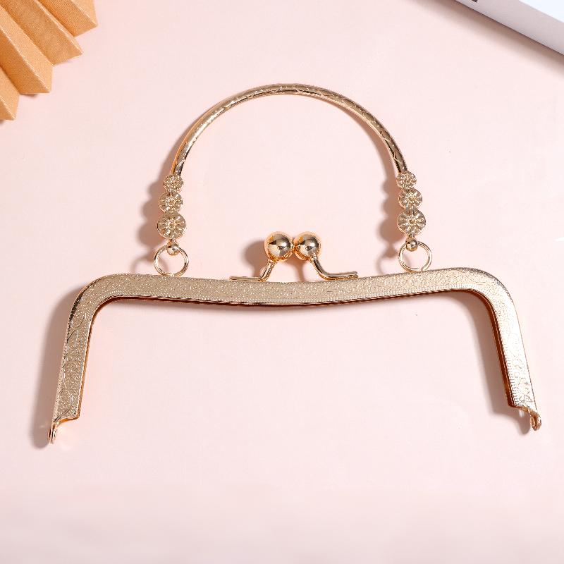 Nuova Cornice in Metallo per B - Embroidery Wallet recensione e prezzo