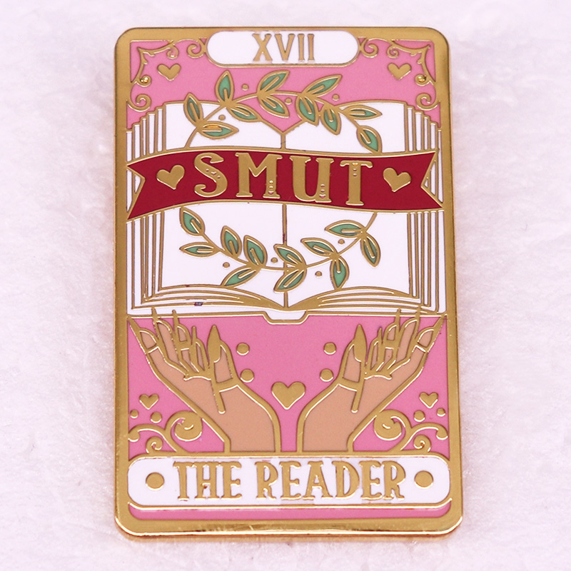 SMUT The Reader Book Spilla sm - Embroidery Wallet recensione e prezzo