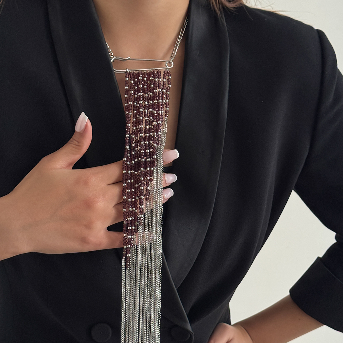 Spilla a catena con nappe colo - Embroidery Bracelet recensione e prezzo