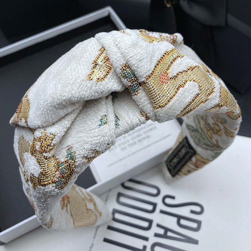 Fascia per capelli ricamata al - Embroidery Hoop recensione e prezzo